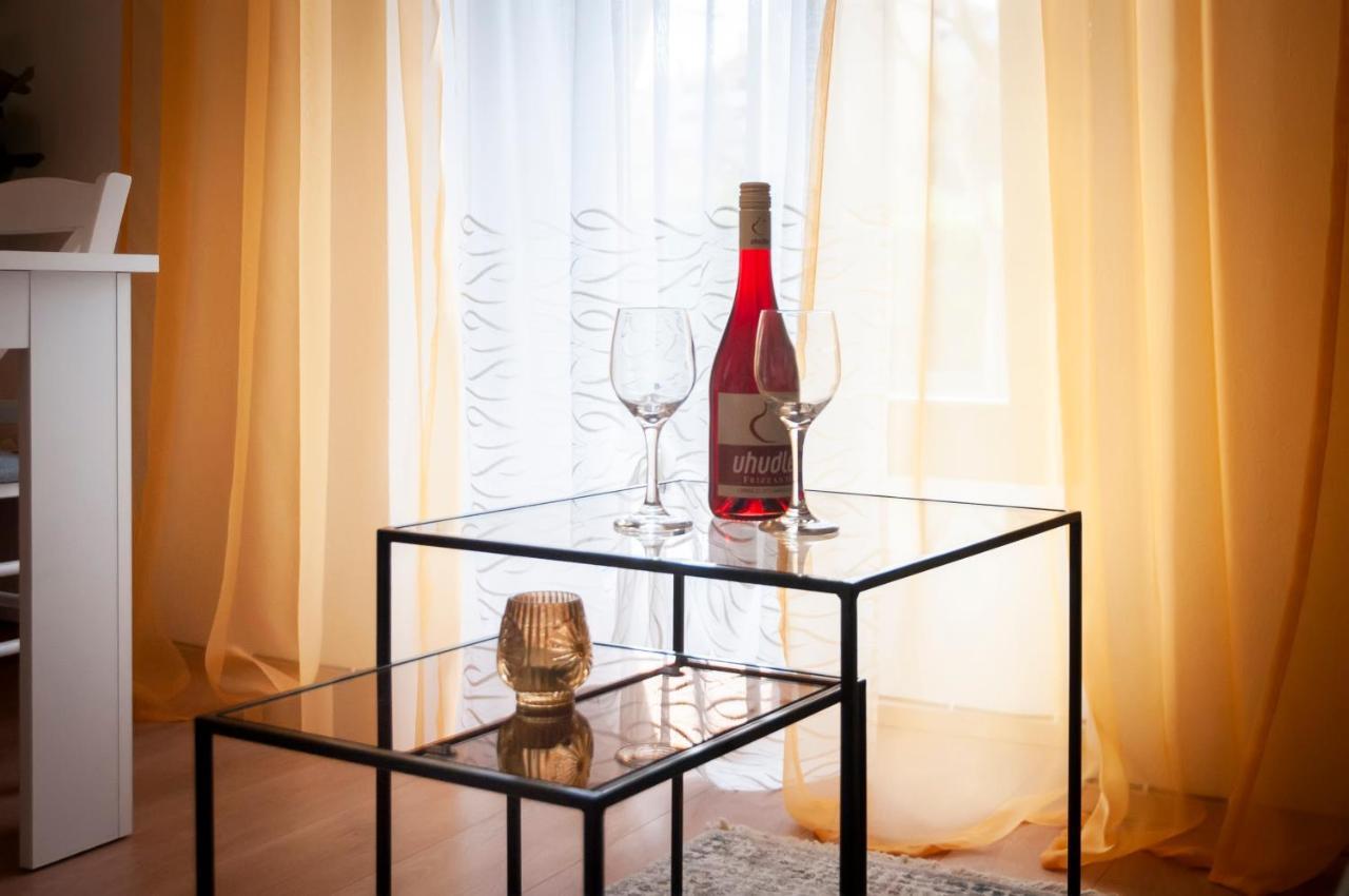 Apartment Roze Rovinj Luaran gambar